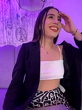 Snapshot of AbyThompson chatting on October 9, 2025, 12:17 pm AbyThompson online show from October 9, 2025, 12:17 pm