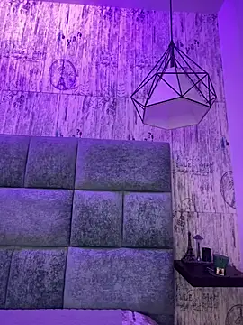 Snapshot of AbyThompson chatting on March 19, 2025, 7:49 pm AbyThompson online show from March 19, 2025, 7:49 pm