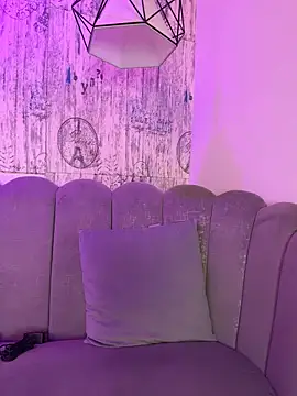 AbyThompson online show from June 2, 2026, 3:12 pm