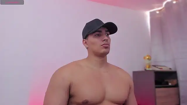 Snapshot of JamesGraay chatting on November 21, 2025, 6:07 pm JamesGraay online show from November 21, 2025, 6:07 pm