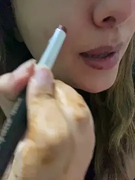 yassminsexy22 online show from March 27, 2026, 7:26 pm