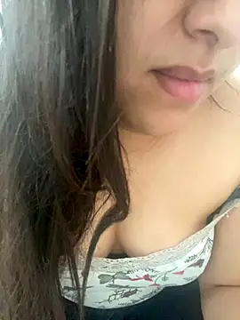 Snapshot of yassminsexy22 chatting on November 23, 2025, 12:04 pm yassminsexy22 online show from November 23, 2025, 12:04 pm