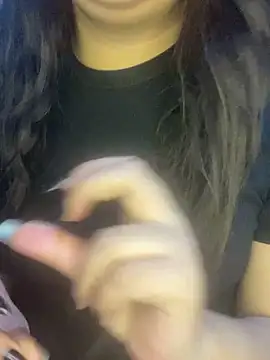 Snapshot of yassminsexy22 chatting on December 21, 2025, 12:40 pm yassminsexy22 online show from December 21, 2025, 12:40 pm