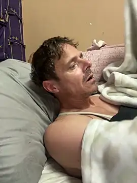 UtopianMisfit1 online show from March 5, 2026, 2:08 am