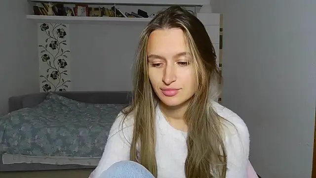 Snapshot of Submissive_love chatting on November 20, 2025, 2:40 pm Submissive love online show from November 20, 2025, 2:40 pm