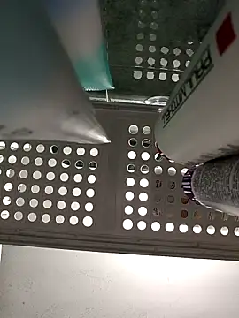 Snapshot of Bonny_Klote chatting on December 3, 2025, 6:40 pm Bonny Klote online show from December 3, 2025, 6:40 pm