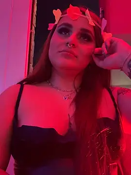 evy orange1 online show from October 5, 2025, 6:15 am