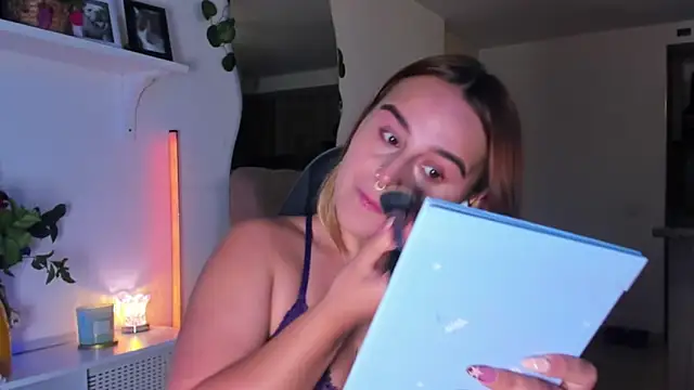 evy orange1 online show from March 3, 2026, 11:12 pm