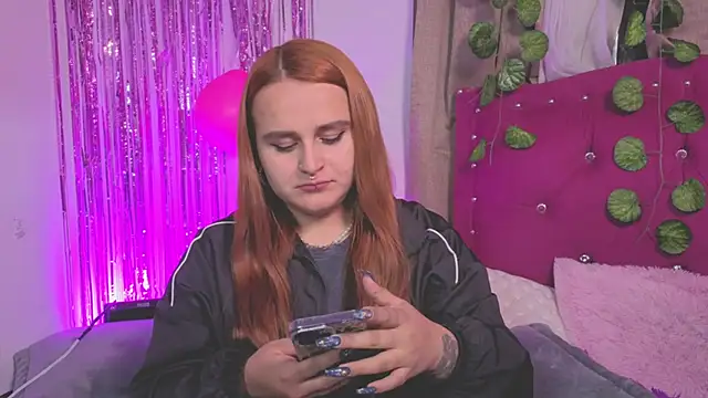 evy orange1 online show from September 14, 2025, 2:34 am