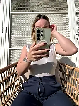 Giuliana baby online show from February 19, 2026, 9:39 am