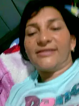 Snapshot of zoren_soto chatting on October 1, 2025, 2:06 am zoren soto online show from October 1, 2025, 2:06 am
