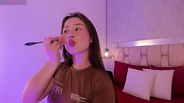 Roxie-Summers11 online show from March 1, 2025, 7:37 pm