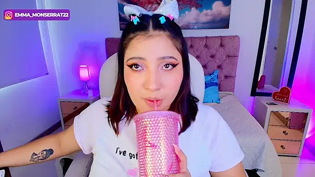 Snapshot of Emma_monserrat chatting on November 3, 2025, 6:22 pm Emma monserrat online show from November 3, 2025, 6:22 pm