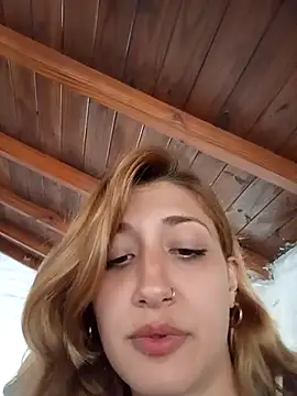 Viudanegraa online show from March 31, 2026, 1:46 pm