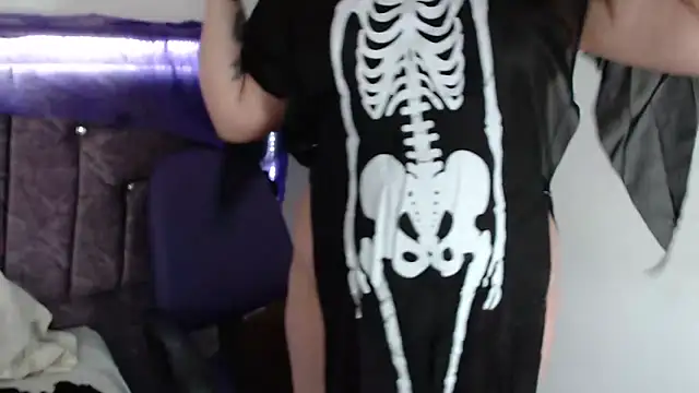 Penelope Fox14 online show from October 31, 2025, 1:30 pm