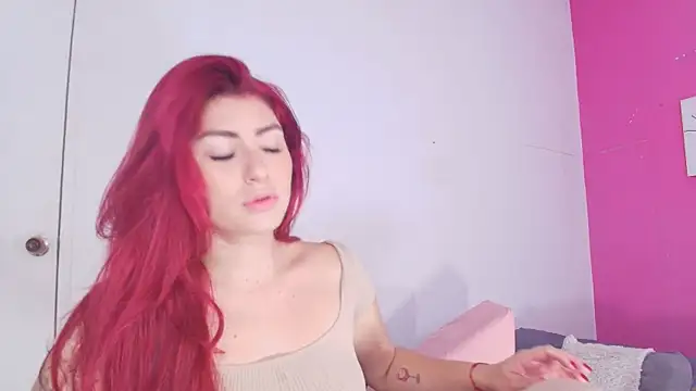 Snapshot of veronica_sinner_ chatting on October 3, 2025, 11:56 am veronica sinner  online show from October 3, 2025, 11:56 am