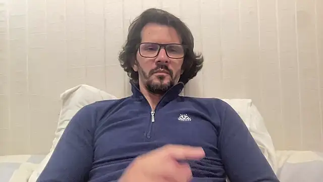 Snapshot of ChoferBusfahrer chatting on May 15, 2026, 8:45 am ChoferBusfahrer online show from May 15, 2026, 8:45 am