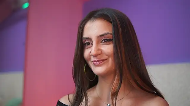 Snapshot of SabrinaHope chatting on November 4, 2025, 5:39 pm SabrinaHope online show from November 4, 2025, 5:39 pm