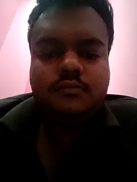 Snapshot of Zishan54 chatting on October 31, 2025, 4:42 am Zishan54 online show from October 31, 2025, 4:42 am