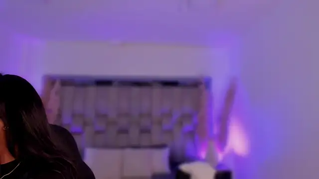 ChaynnaCooper online show from March 7, 2026, 4:19 am