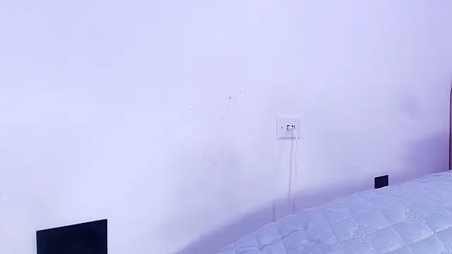 nicol f online show from April 14, 2026, 3:11 am