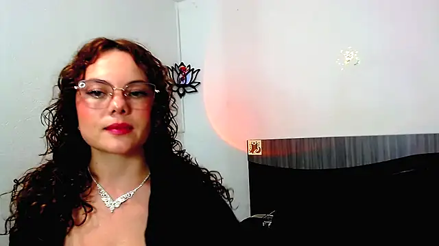 Snapshot of Ruby_Klarc chatting on July 19, 2026, 1:03 am Ruby Klarc online show from July 19, 2026, 1:03 am