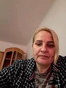 Malichkaanna30 online show from March 5, 2025, 2:56 pm