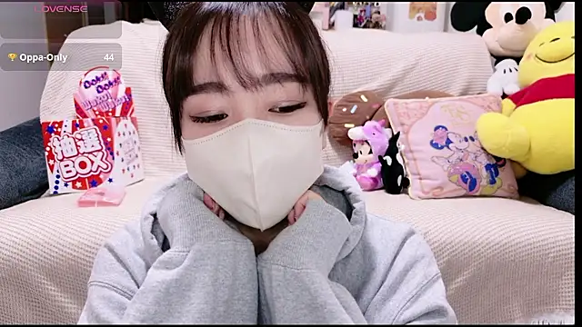 Rio chan  online show from January 11, 2026, 12:23 pm