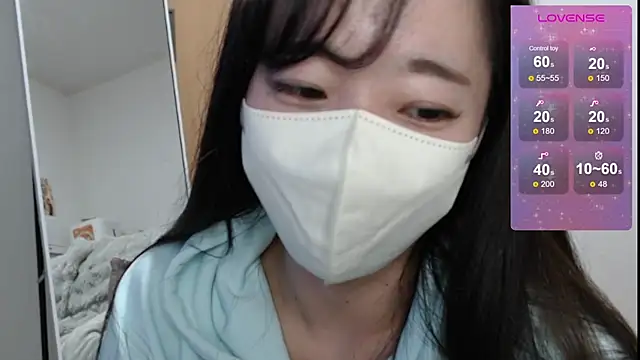 Rio chan  online show from March 10, 2025, 3:52 pm