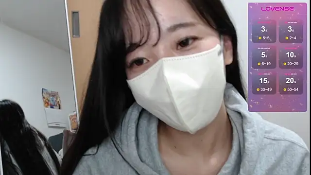 Rio chan  online show from March 9, 2025, 4:00 pm