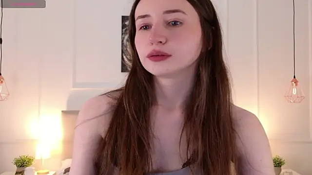 Snapshot of AliceLiddelle chatting on April 11, 2026, 2:10 pm AliceLiddelle online show from April 11, 2026, 2:10 pm