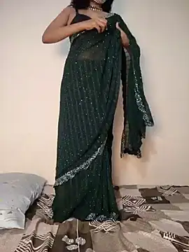 Snapshot of Raat_ki_rani_ chatting on March 2, 2025, 6:35 pm Raat ki rani  online show from March 2, 2025, 6:35 pm