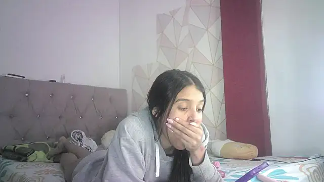 Snapshot of Michi_sexy chatting on March 15, 2025, 7:48 pm Michi sexy online show from March 15, 2025, 7:48 pm