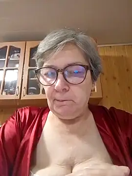 Snapshot of IrinaSweet54 chatting on October 2, 2025, 5:55 am IrinaSweet54 online show from October 2, 2025, 5:55 am