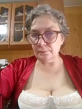 Snapshot of IrinaSweet54 chatting on September 21, 2025, 6:51 am IrinaSweet54 online show from September 21, 2025, 6:51 am