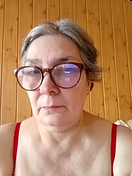 Snapshot of IrinaSweet54 chatting on March 10, 2025, 12:28 pm IrinaSweet54 online show from March 10, 2025, 12:28 pm