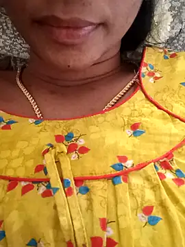 Snapshot of Ambika01 chatting on September 19, 2025, 4:16 am Ambika01 online show from September 19, 2025, 4:16 am