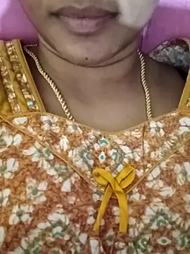 Snapshot of Ambika01 chatting on January 9, 2025, 3:04 am Ambika01 online show from January 9, 2025, 3:04 am