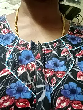 Snapshot of Ambika01 chatting on March 20, 2025, 2:29 am Ambika01 online show from March 20, 2025, 2:29 am