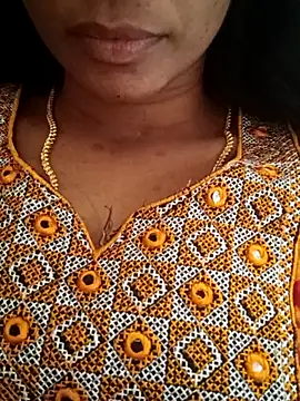 Snapshot of Ambika01 chatting on September 21, 2025, 7:46 am Ambika01 online show from September 21, 2025, 7:46 am