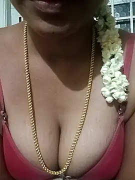 Snapshot of Ambika01 chatting on February 21, 2025, 1:33 pm Ambika01 online show from February 21, 2025, 1:33 pm