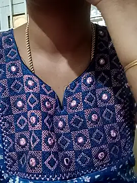 Snapshot of Ambika01 chatting on January 10, 2025, 2:35 am Ambika01 online show from January 10, 2025, 2:35 am