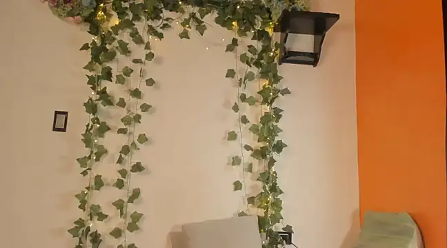 Snapshot of Cataleya19__ chatting on March 5, 2025, 3:40 pm Cataleya19   online show from March 5, 2025, 3:40 pm