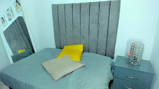 Snapshot of sarah__bigboobs chatting on March 5, 2025, 2:03 am sarah bigboobs online show from March 5, 2025, 2:03 am