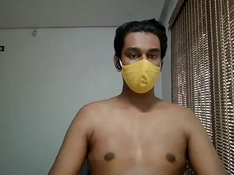 Snapshot of brownguy1234 chatting on February 23, 2025, 10:39 am brownguy1234 online show from February 23, 2025, 10:39 am