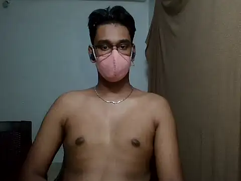 Snapshot of brownguy1234 chatting on March 20, 2025, 2:32 pm brownguy1234 online show from March 20, 2025, 2:32 pm