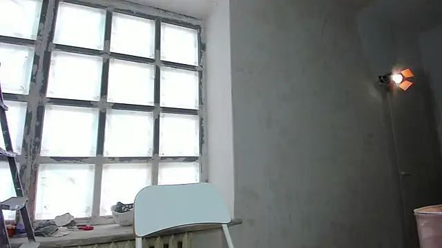 Snapshot of YourSuperModel chatting on March 20, 2025, 4:40 am YourSuperModel online show from March 20, 2025, 4:40 am