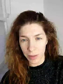 YourSuperModel online show from November 26, 2025, 5:40 am