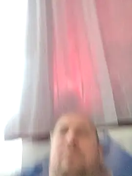 intx800 online show from October 27, 2025, 10:27 am