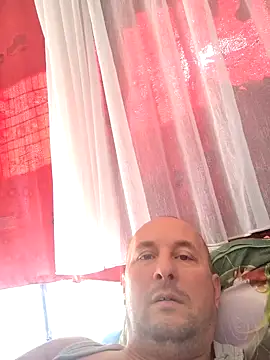 intx800 online show from September 28, 2025, 12:23 pm